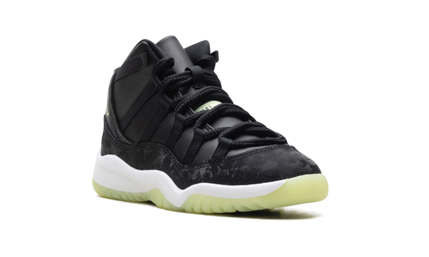 Air Jordan 11 Retro PS "Barely Volt" IB1379 001