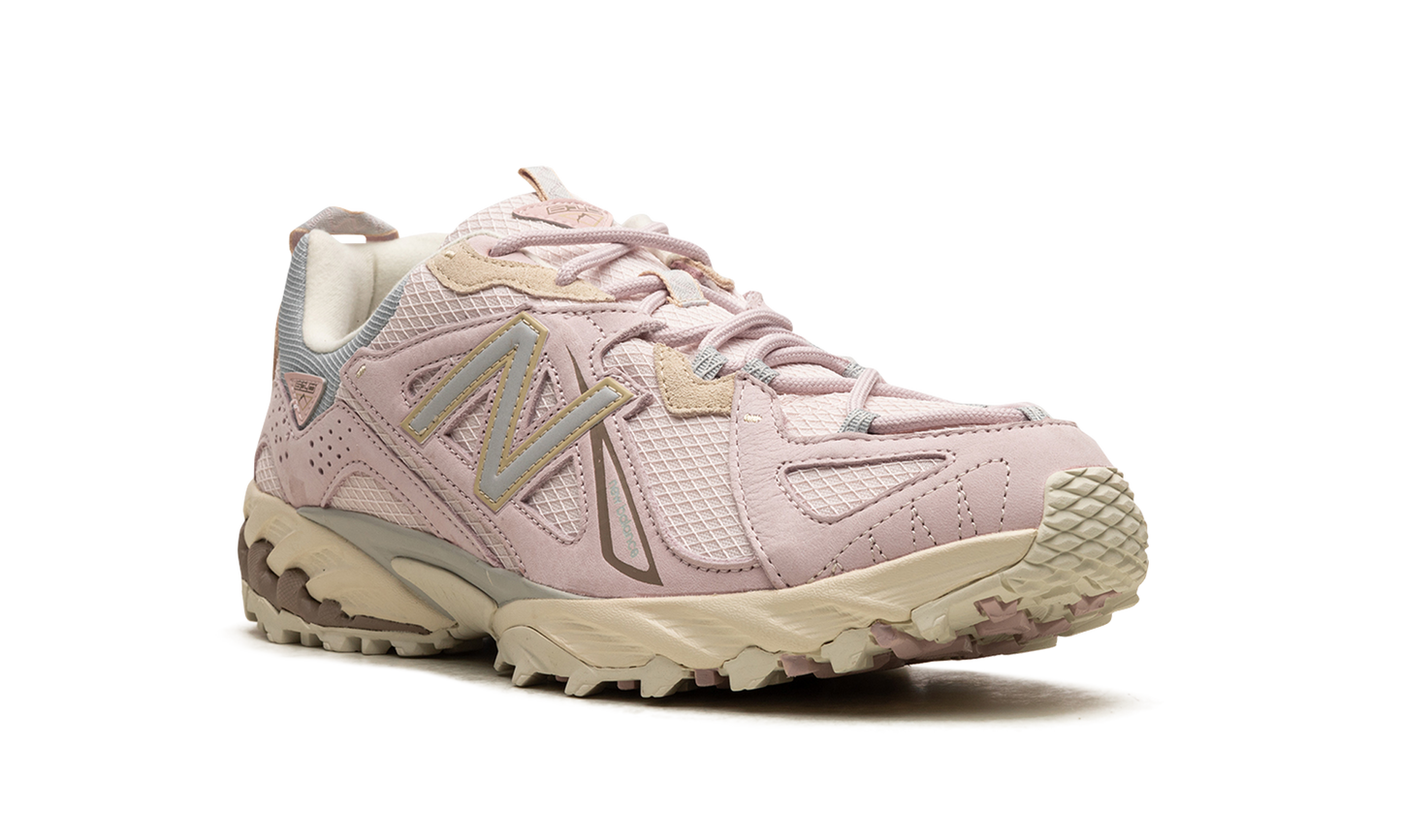 610 "Stone Pink" ML610TH