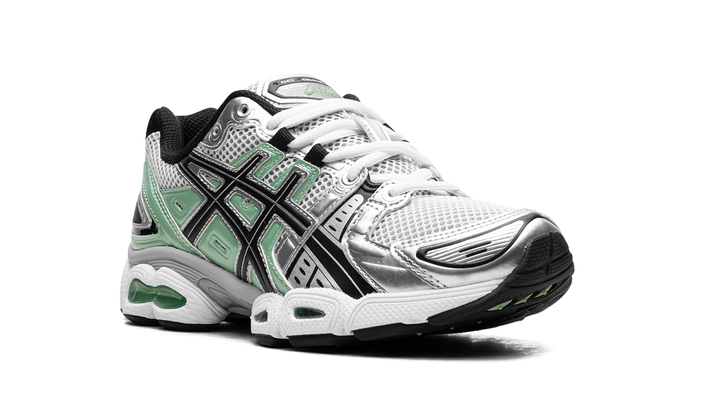 GEL-NIMBUS 9 WMNS "White / Bamboo" 1202A278 109