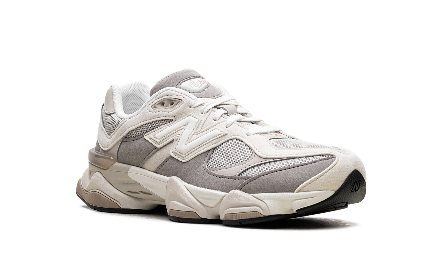 9060 GS "Linen Timberwolf" GC9060BC