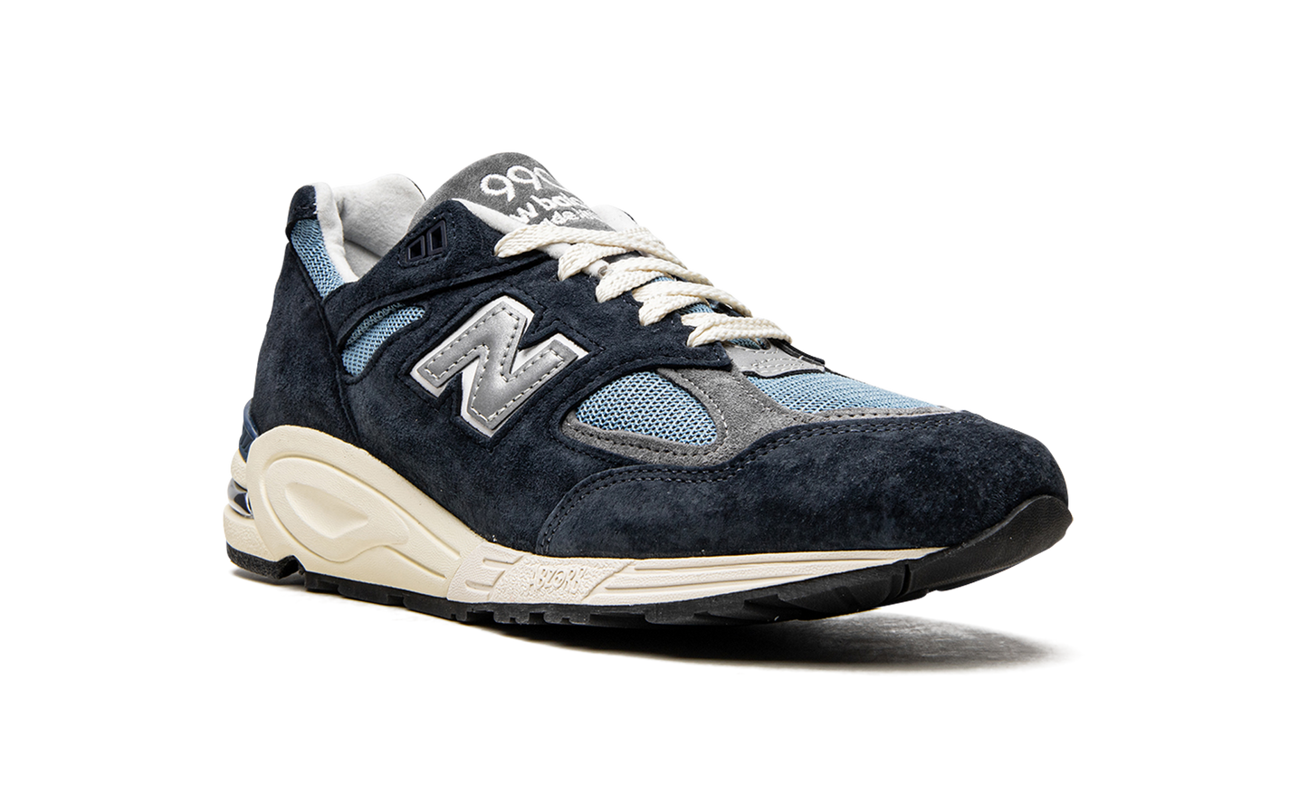 990v2 "Teddy Santis - Navy" M990TB2