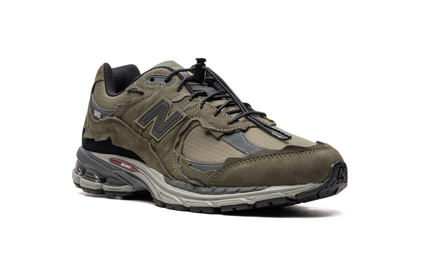 2002R "Protection Pack - Dark Moss" M2002RDN