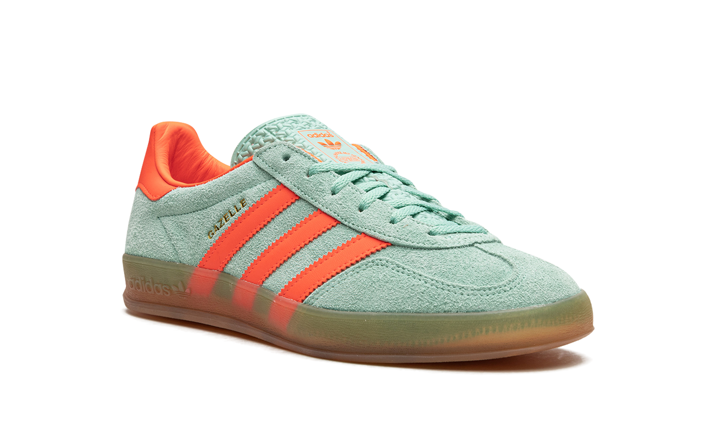 GAZELLE INDOOR WMNS "Pulse Mint" HQ8714