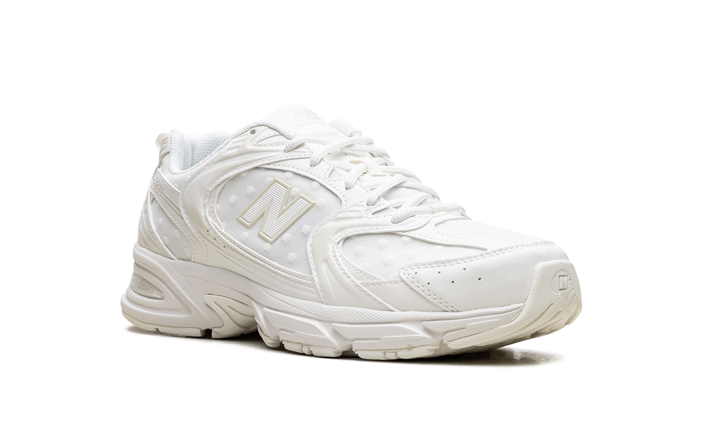 530 "Silver Metallic Polka Dots" U530ZBS