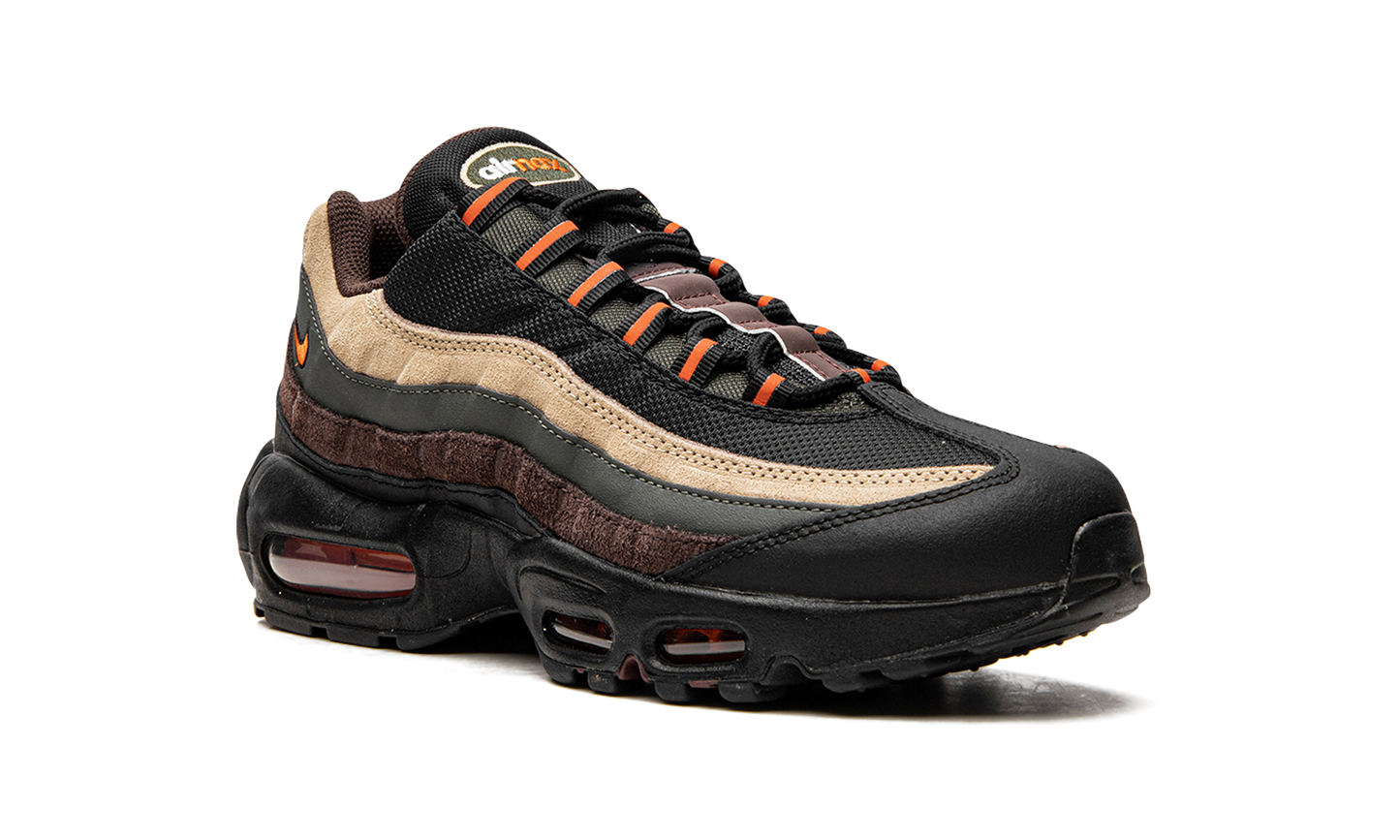 Air Max 95 "Dark Army" DH4754 300