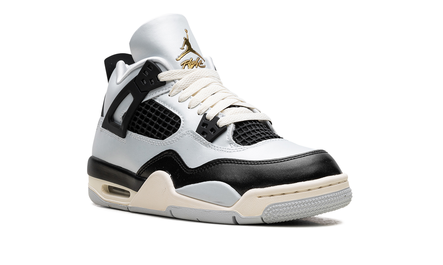 Air Jordan 4 GS "Pure Platinum" FZ8585 070