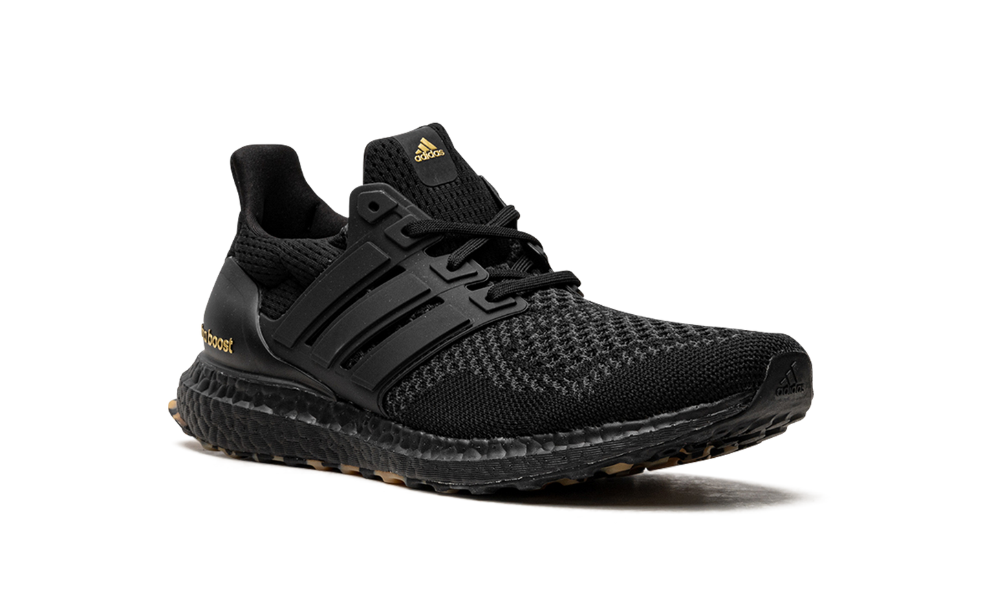 ULTRABOOST 1.0 "Black / Gum Camo Sole" GY9136