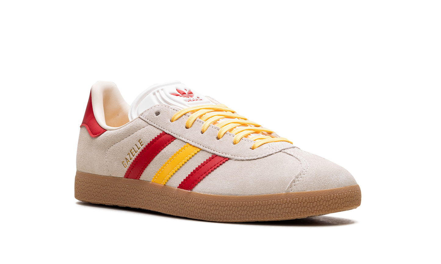 Gazelle WMNS "White Spark Scarlet" IE9125