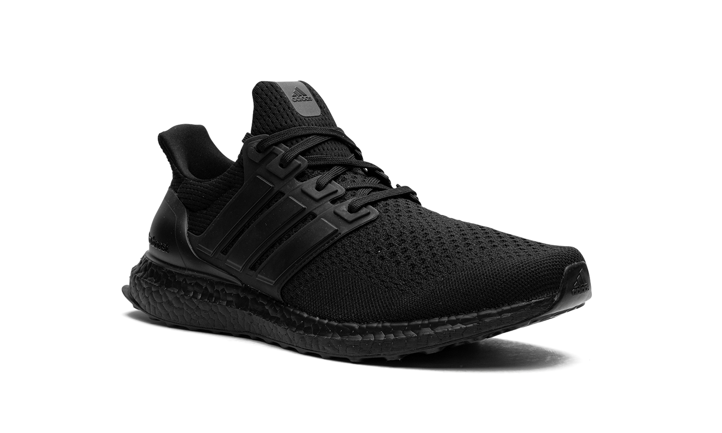 Ultraboost 1.0 DNA "Triple Black" HQ4199