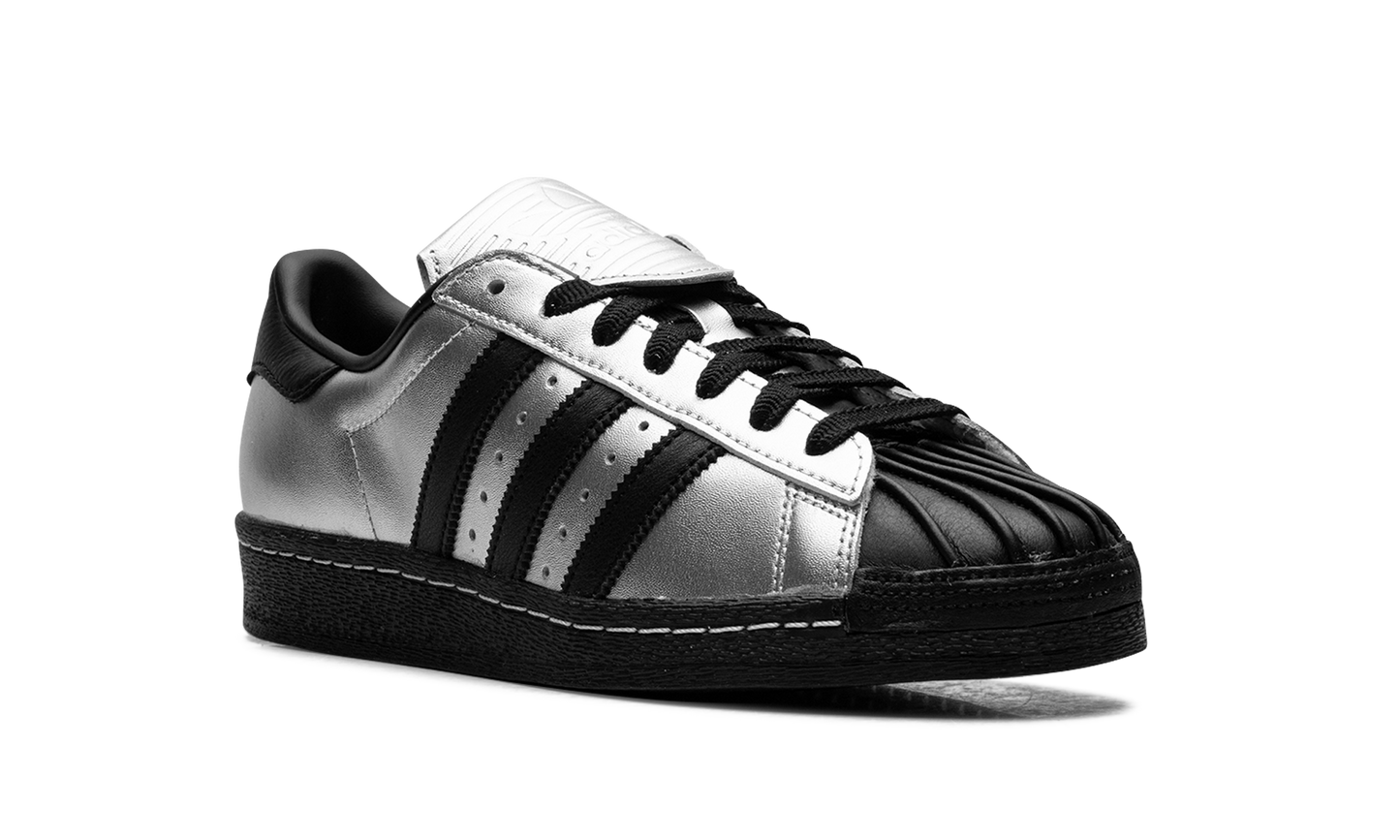 Superstar 82 WMNS "Metallic Silver Black" JH5669