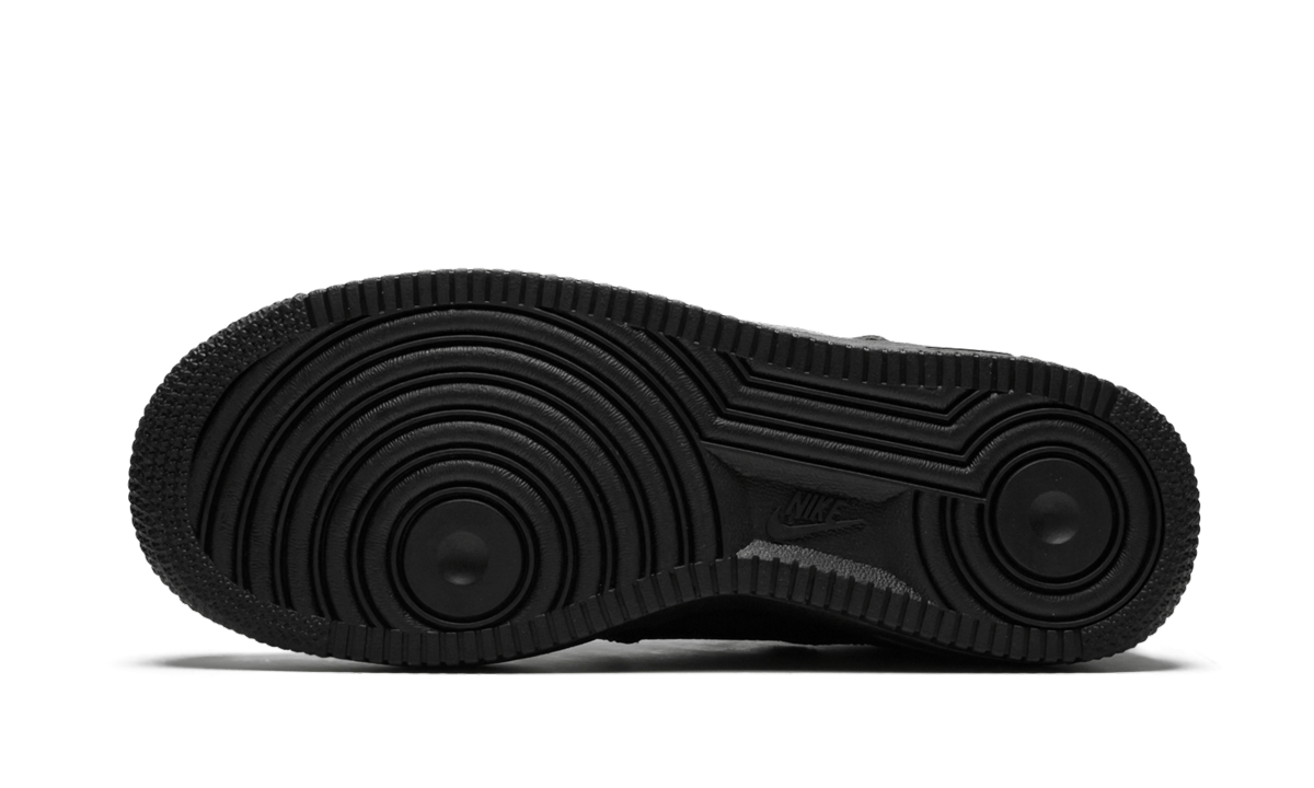 Air Force 1 LV8 Utility (GS)