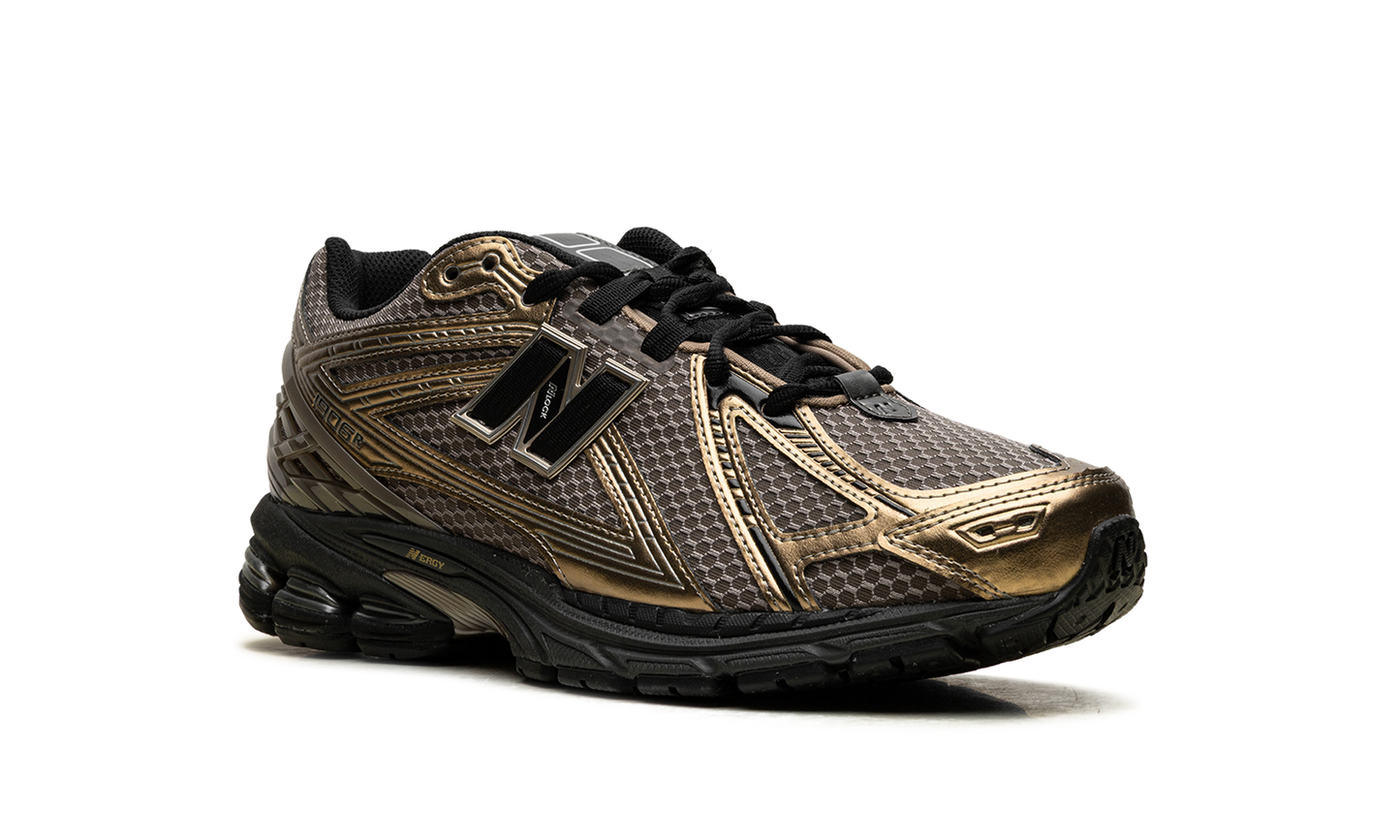 1906R "Bronze" U1906RCJ