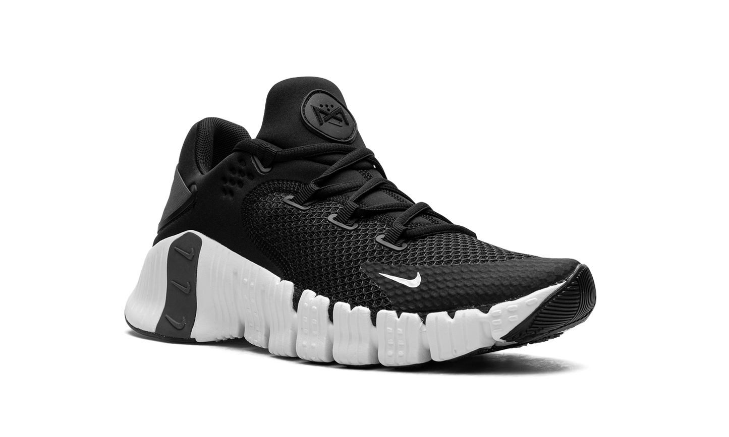 Free Metcon 4 Black "Black / White" CT3886 010
