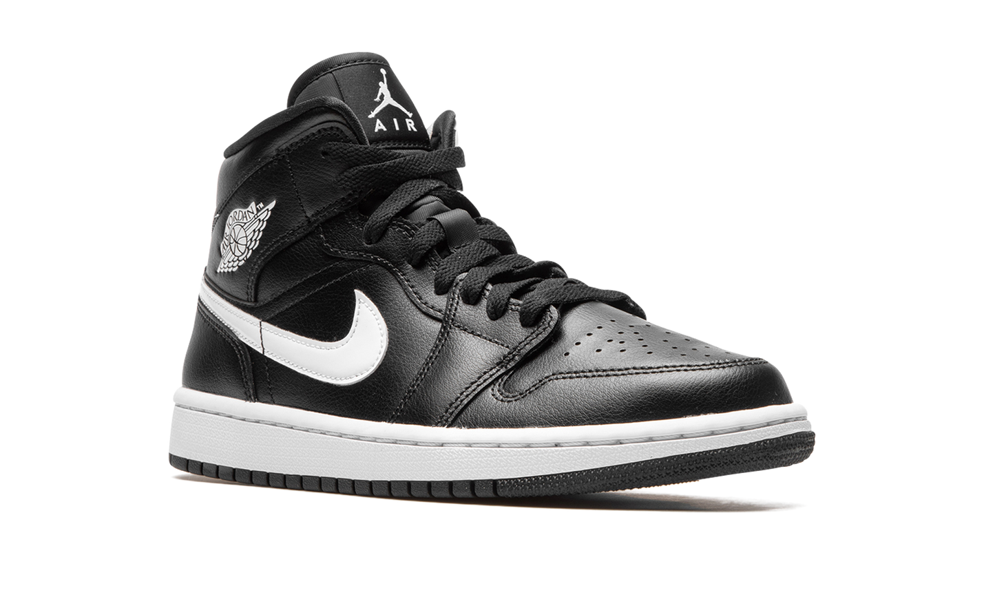 AIR JORDAN 1 MID WMNS "Black / White" DV0991 001