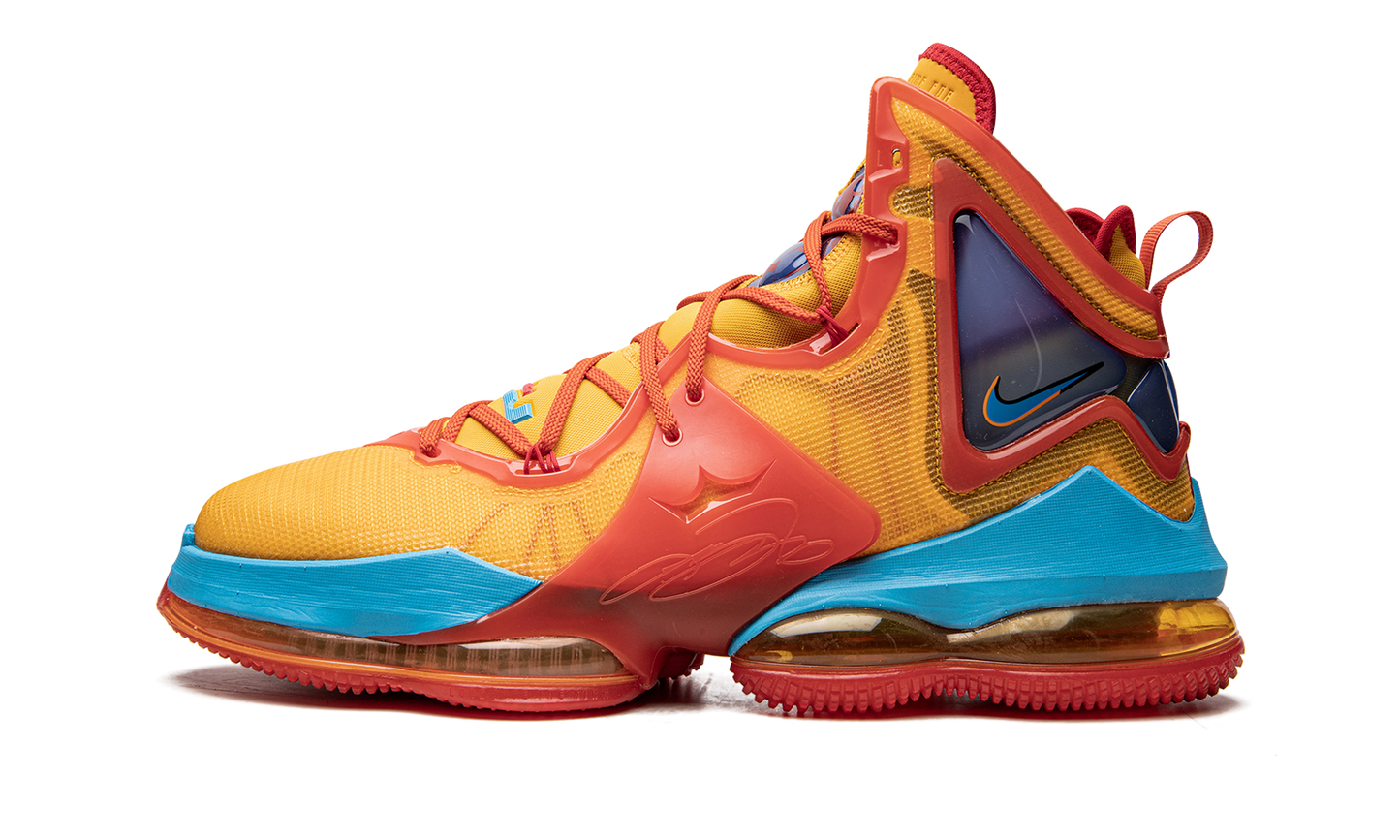 LEBRON XIX "Space Jam - Tune Squad" DC9338 800