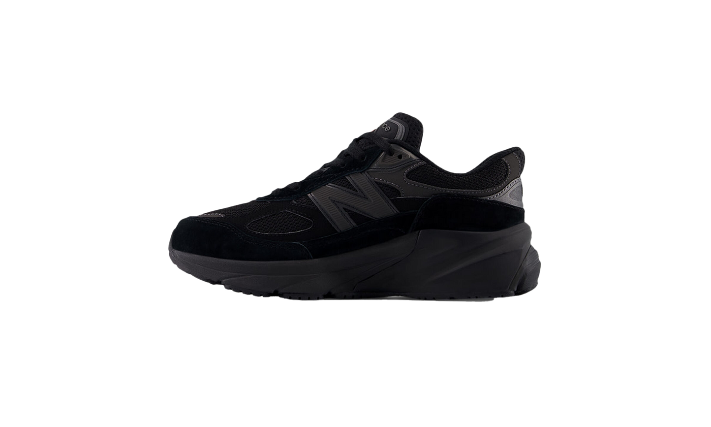 990v6 GS "Triple Black" GC990BB6