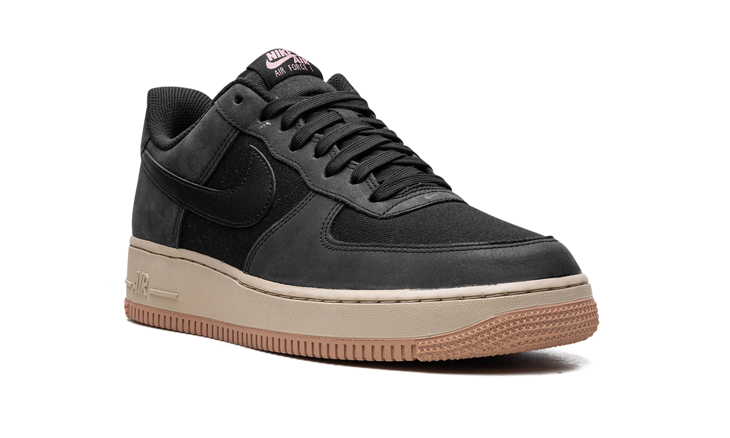 Air Force 1 Low '07 LX "Black Red Stardust" FB8876 001