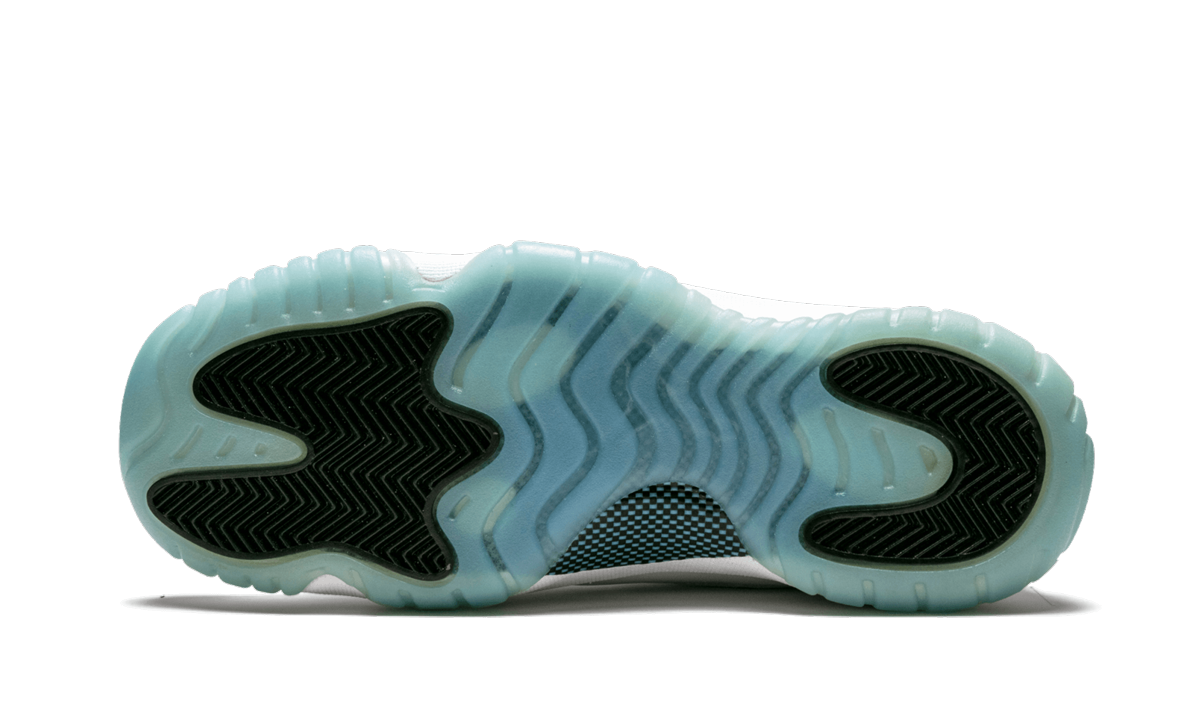 Air Jordan 11 Retro GS "Legend Blue"