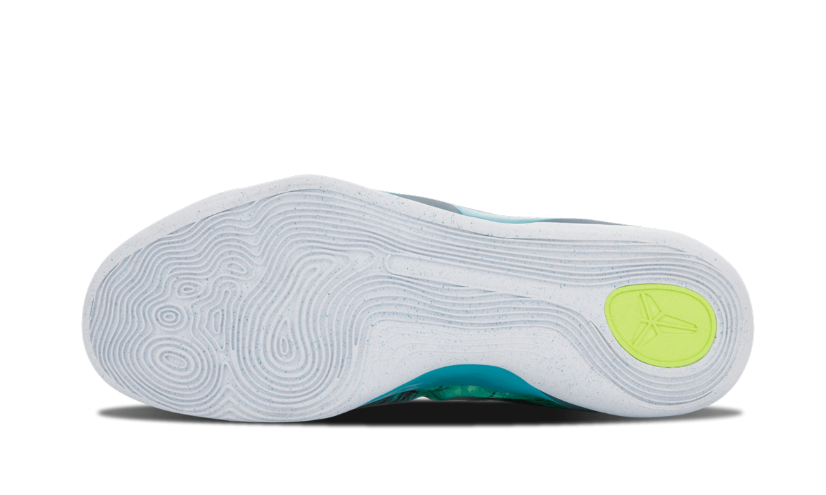 Kobe 9 EM 646701 300