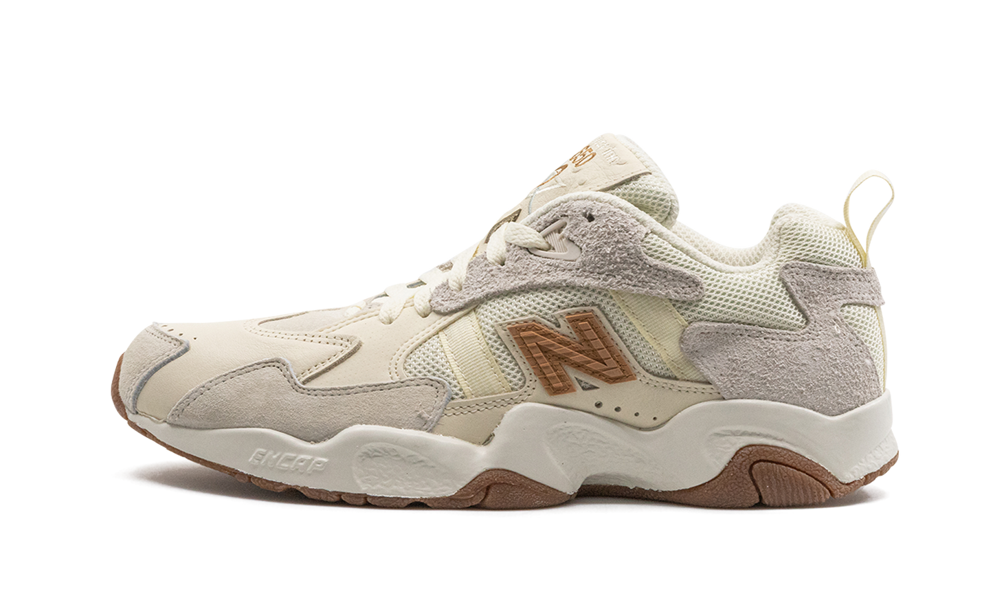 650 NO VACANCY "White/Brown" ML650NVB