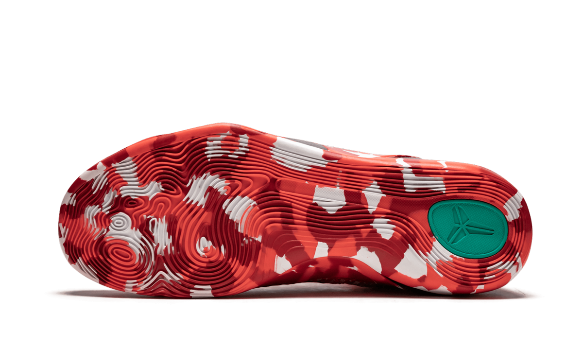 Kobe 9 Elite "Christmas"