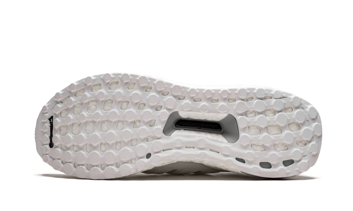 ULTRABOOST WMNS "White" BA7686