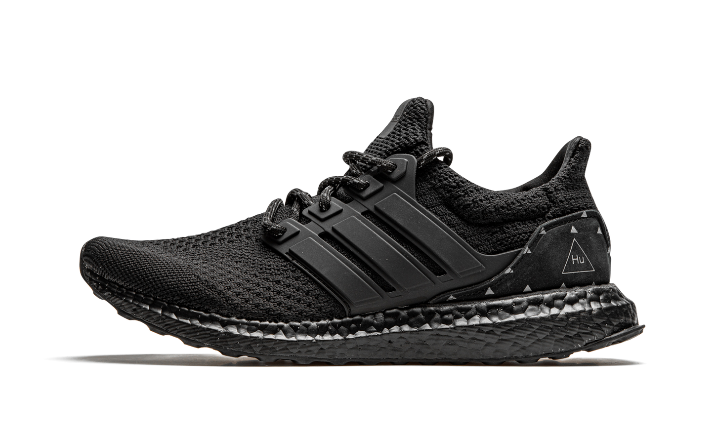 Ultra Boost DNA "Pharrell Williams X Parley - Black Future" H01893