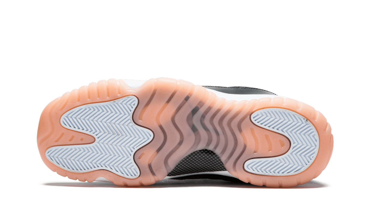 Air Jordan 11 Retro Low GS "Bleached Coral" 580521 013