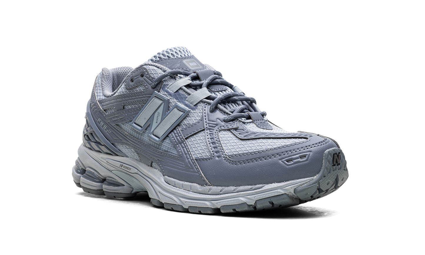 1906 "Arctic Grey" M1906NL