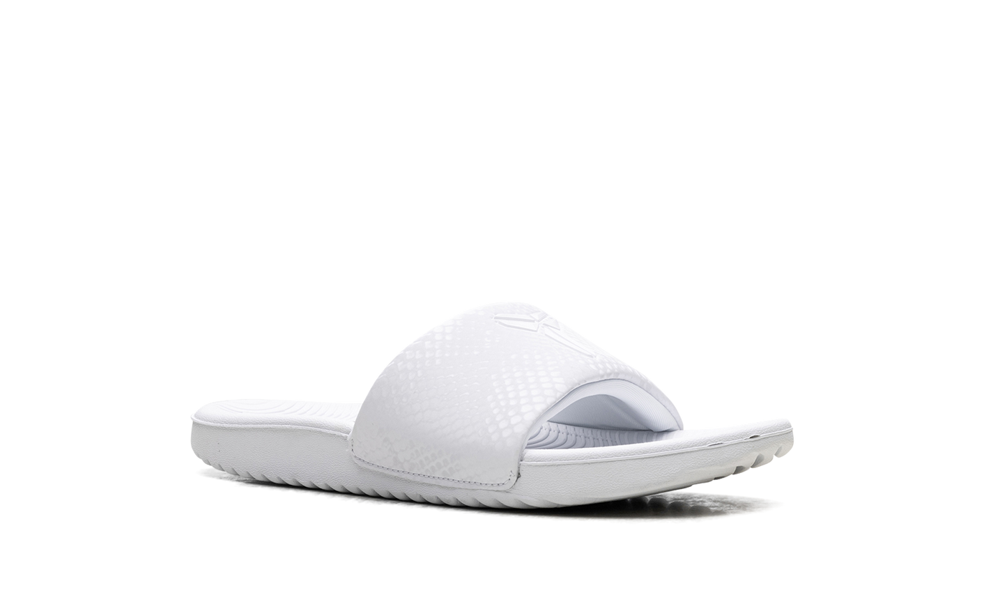 Kawa Slide GS "Kobe Bryant - Triple White" IF2871 100