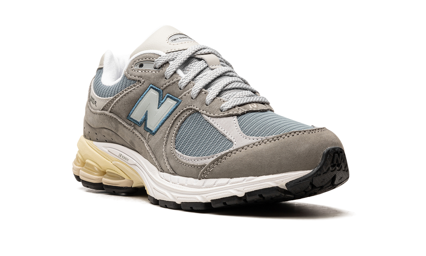 2002R "Steel Blue" M2002RNA