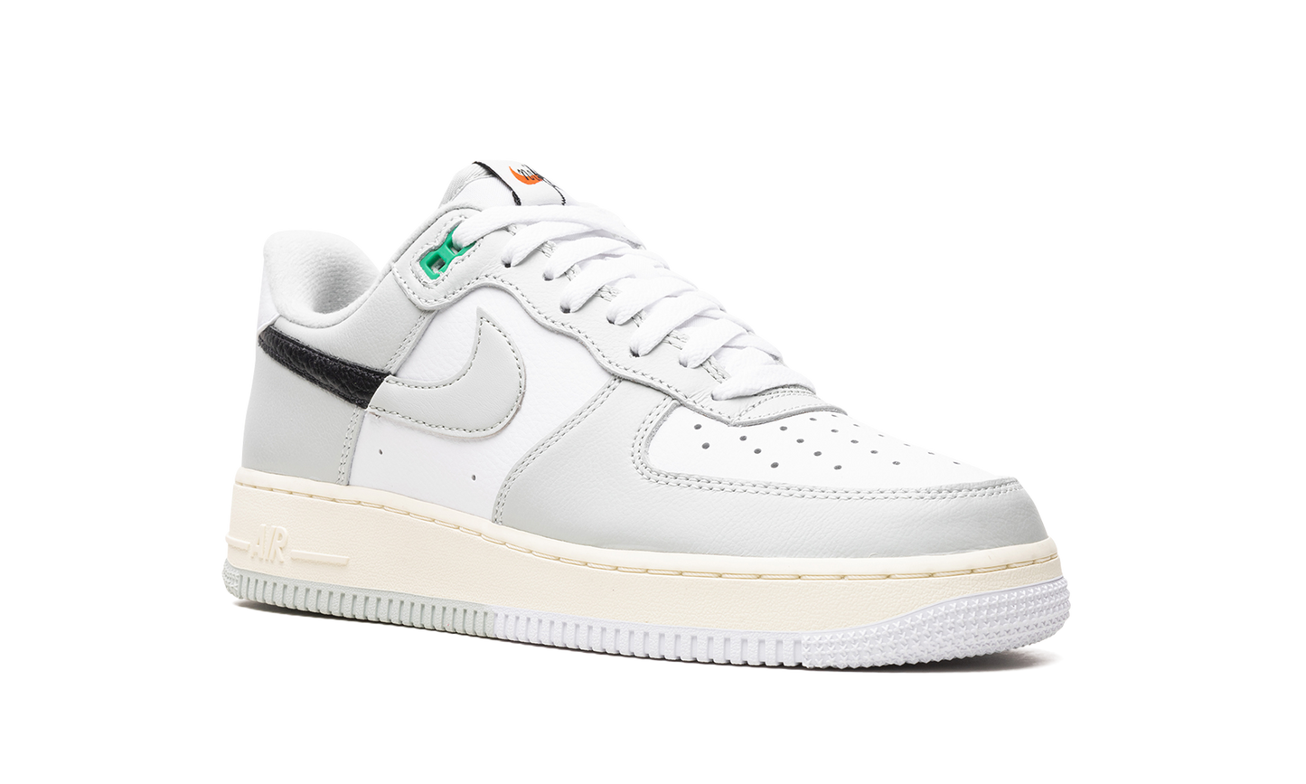 Air Force 1 Low "Split - Light Silver" DZ2522 001