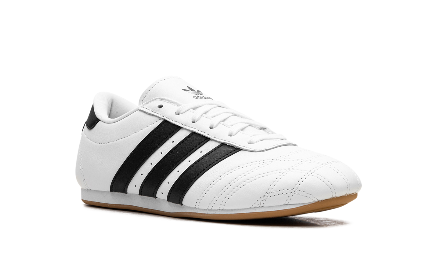 Taekwondo WMNS "Cloud White Core Black Gum" JS1194