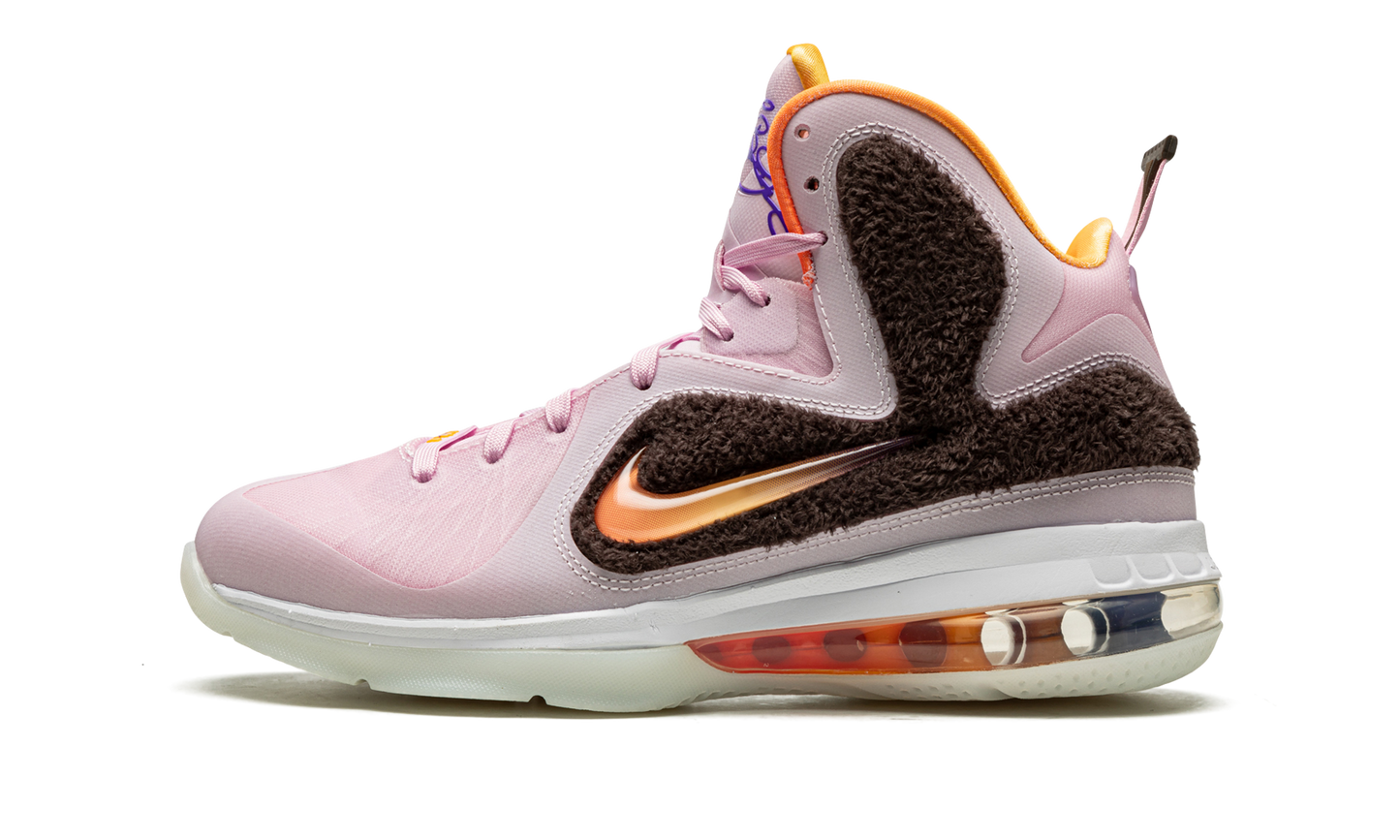 LeBron 9 "King of LA (2022)" DJ3908 600