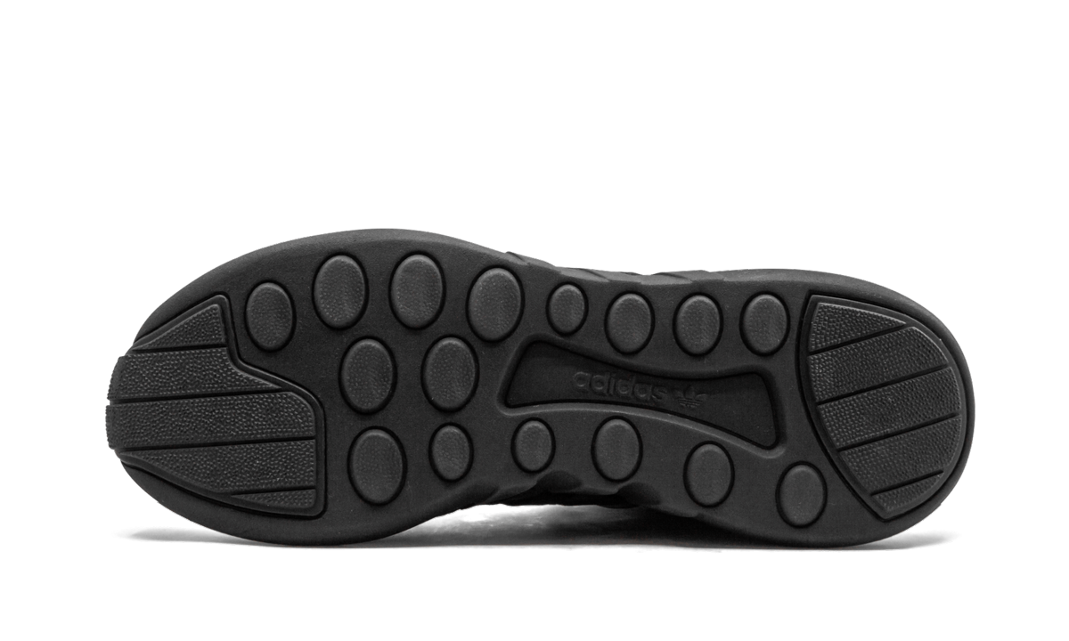 EQT Support ADV "triple black" BB1304