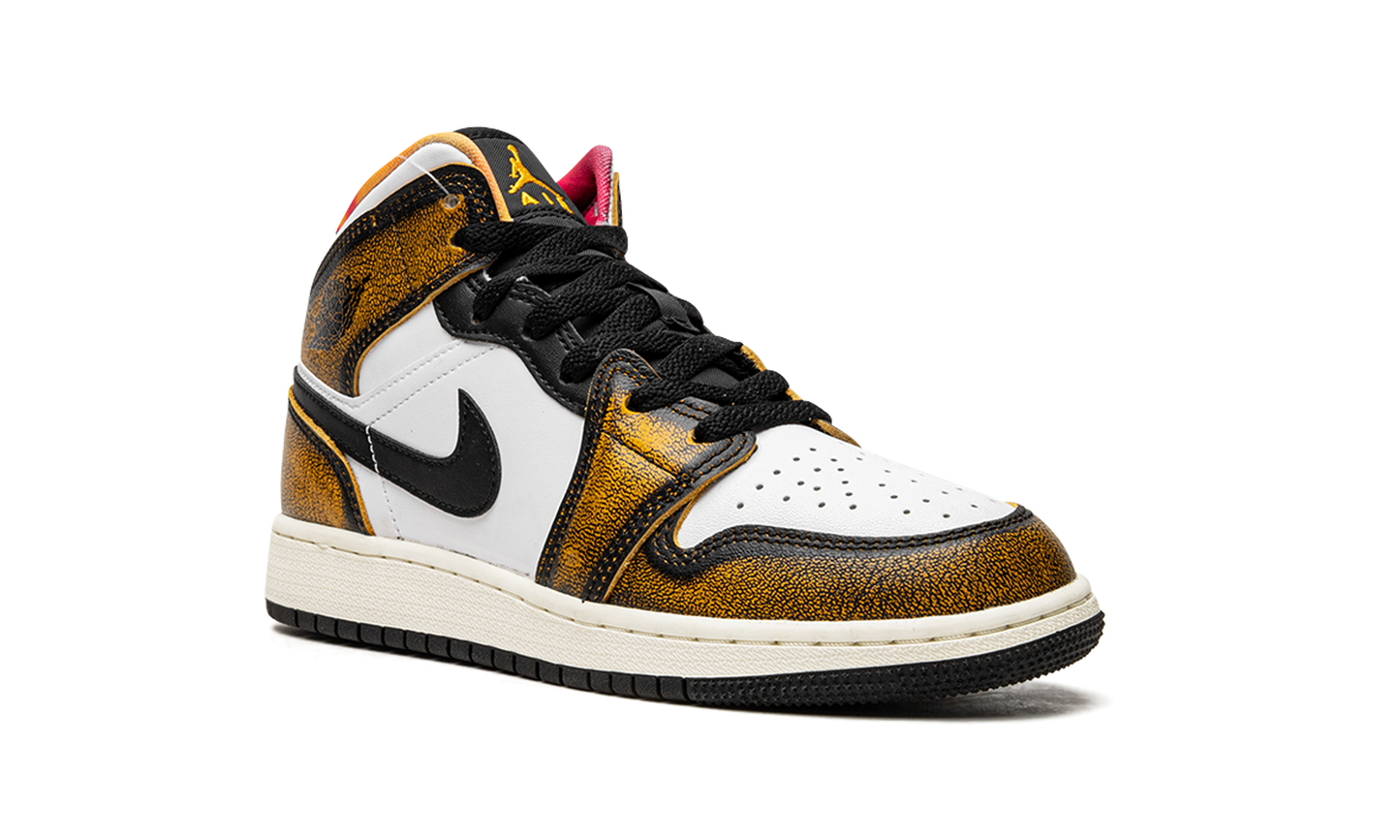 AIR JORDAN 1 MID SE GS DQ8418 071