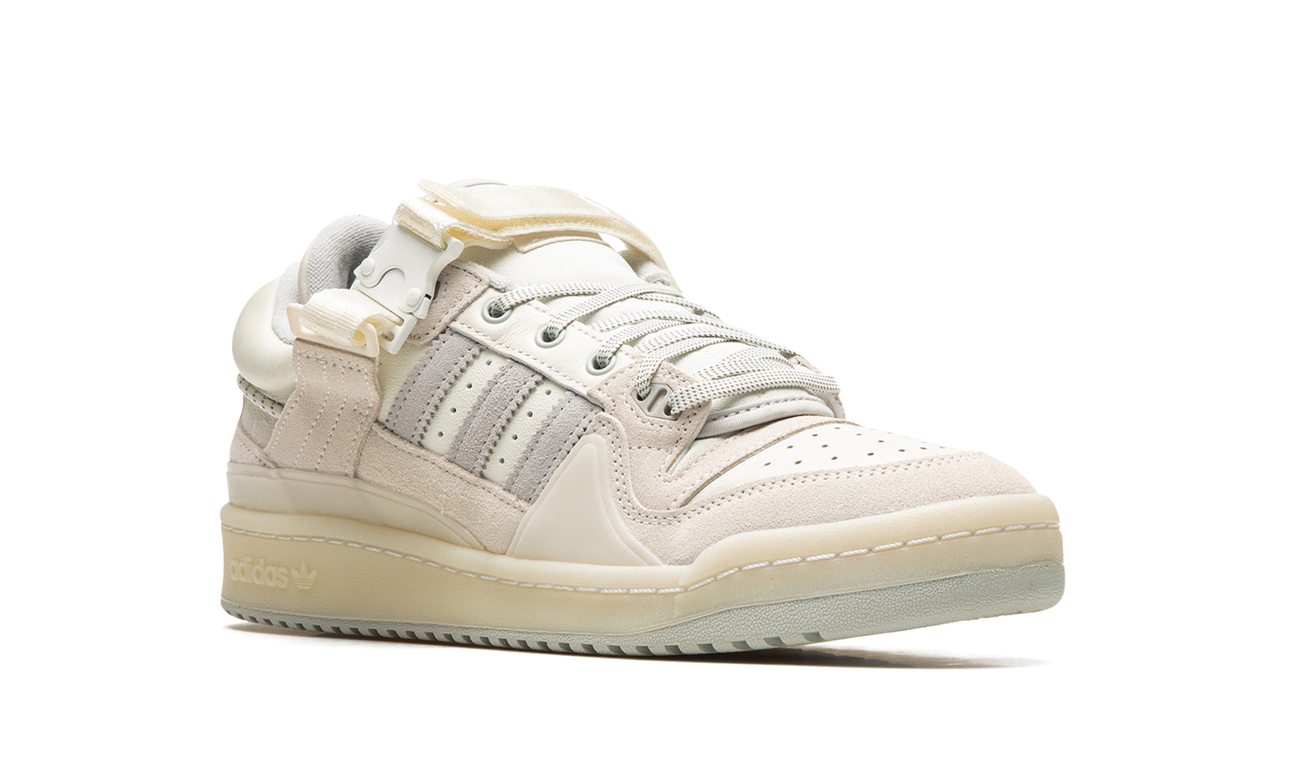 Forum Low "Bad Bunny - White" HQ2153