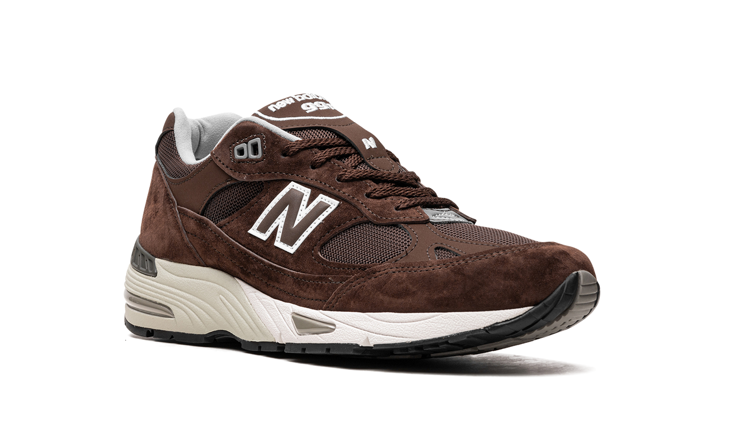 991 "Made in UK - Mocha Brown" M991BGW