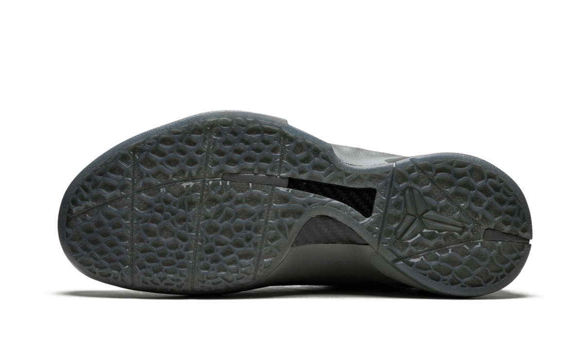Zoom Kobe 6 FTB "Fade To Black" 869457 007