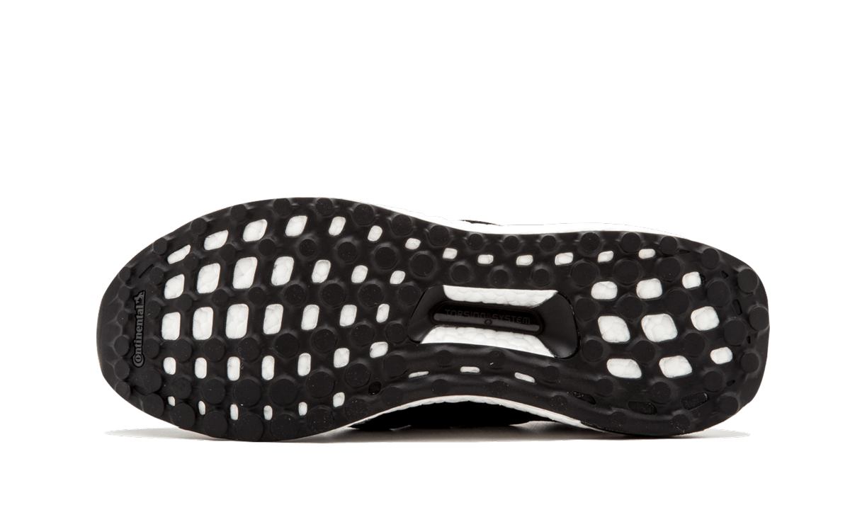 UltraBOOST S.E. "SNS x Social Status"