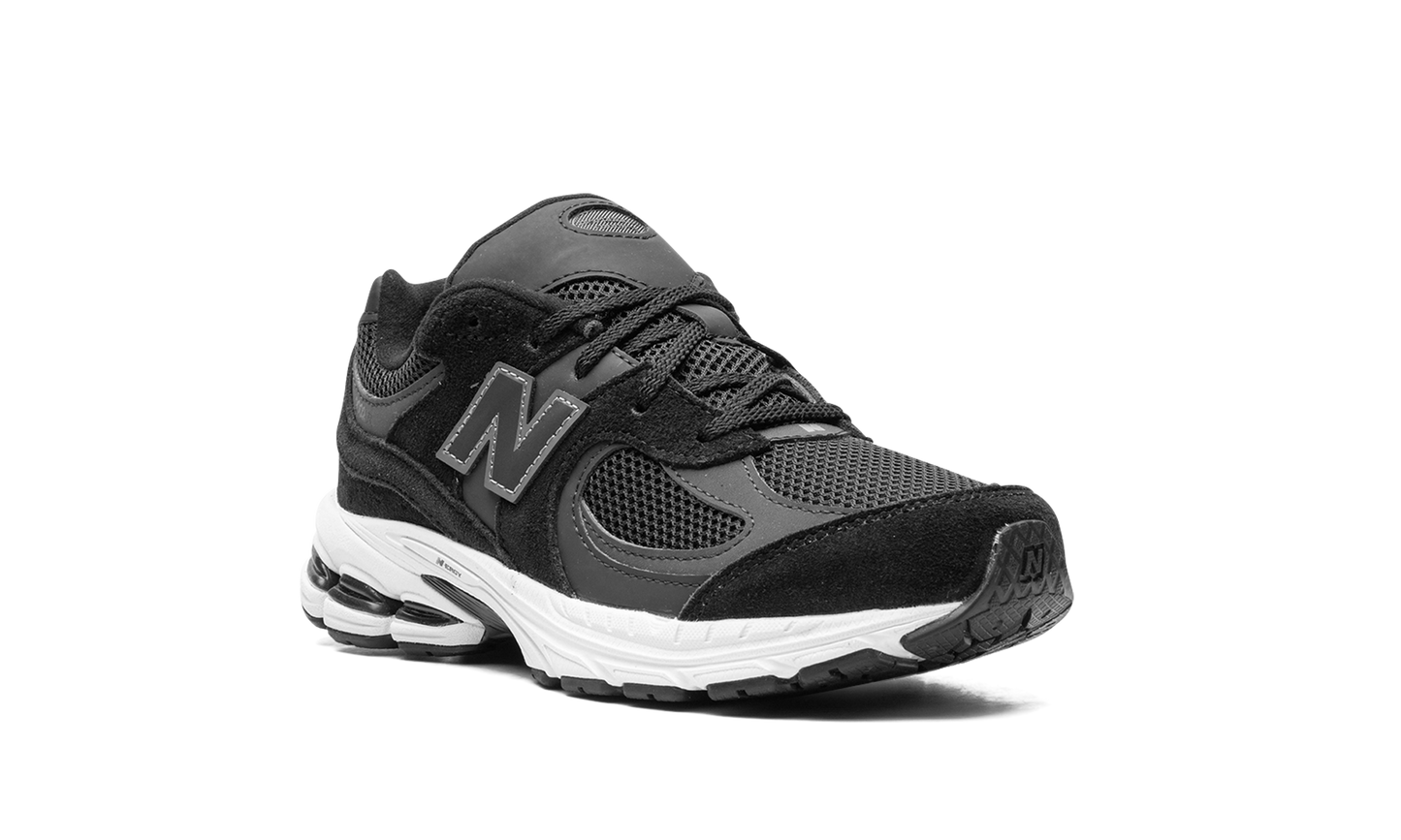 2002 PS "Black / White" PC2002BK