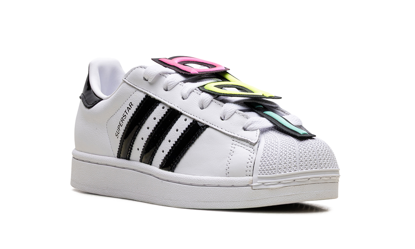 SUPERSTAR II "Jeremy Scott - White" JR3584
