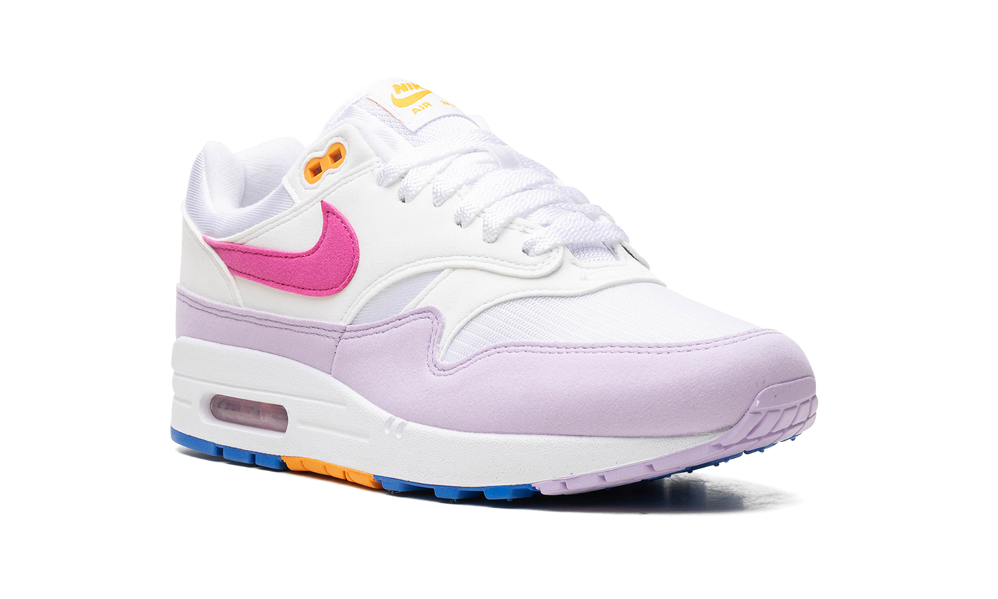 Air Max 1 '87 WMNS "Mismatched Swoosh" HF5071 100