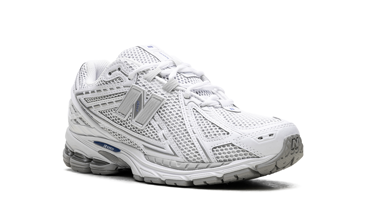 1906R "White Team Royal" U1906RCA