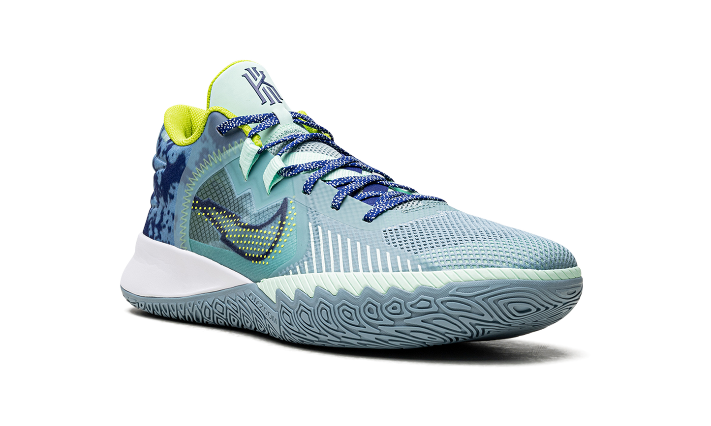 Kyrie Flytrap V CZ4100 300