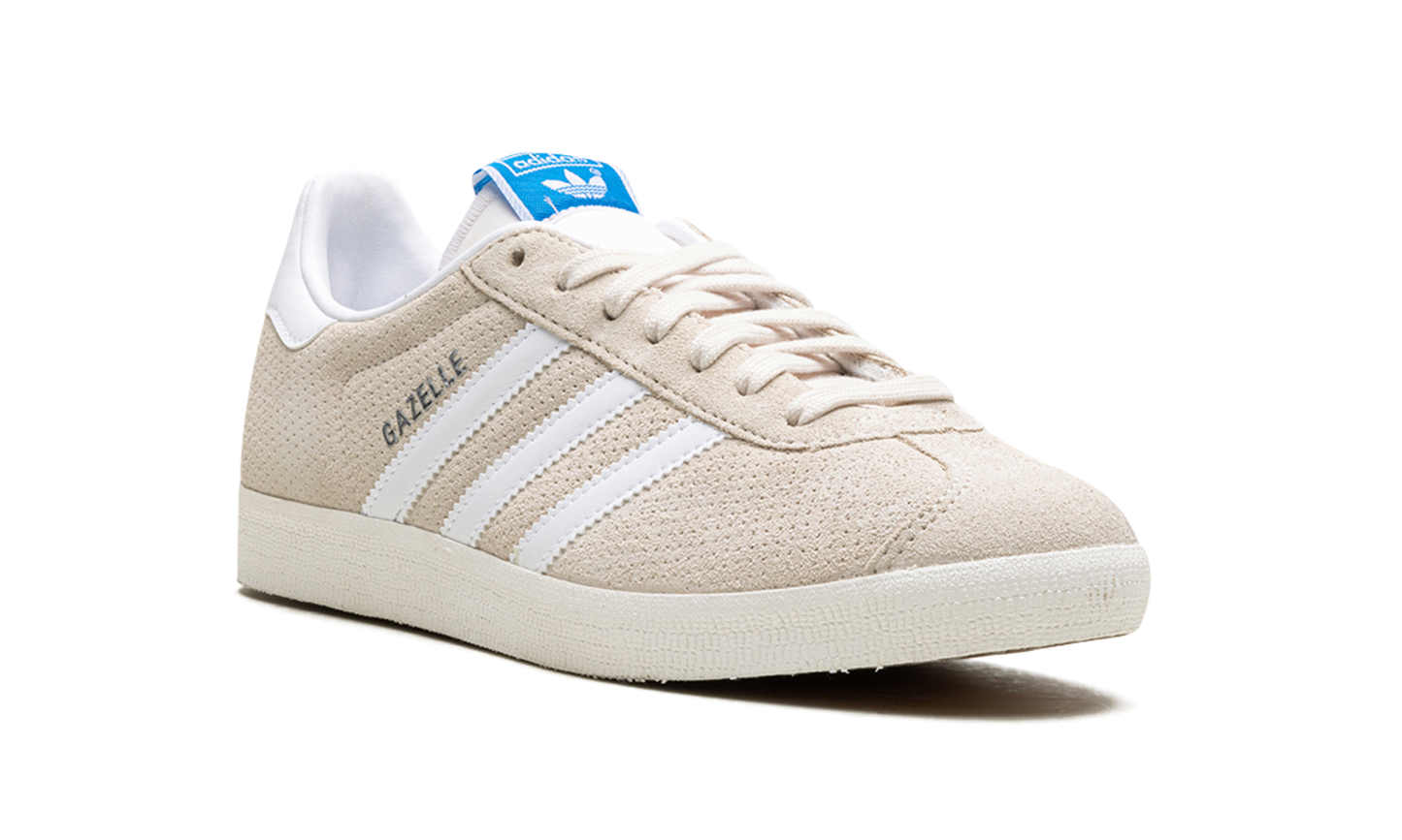 Gazelle "Wonder White" IF3817