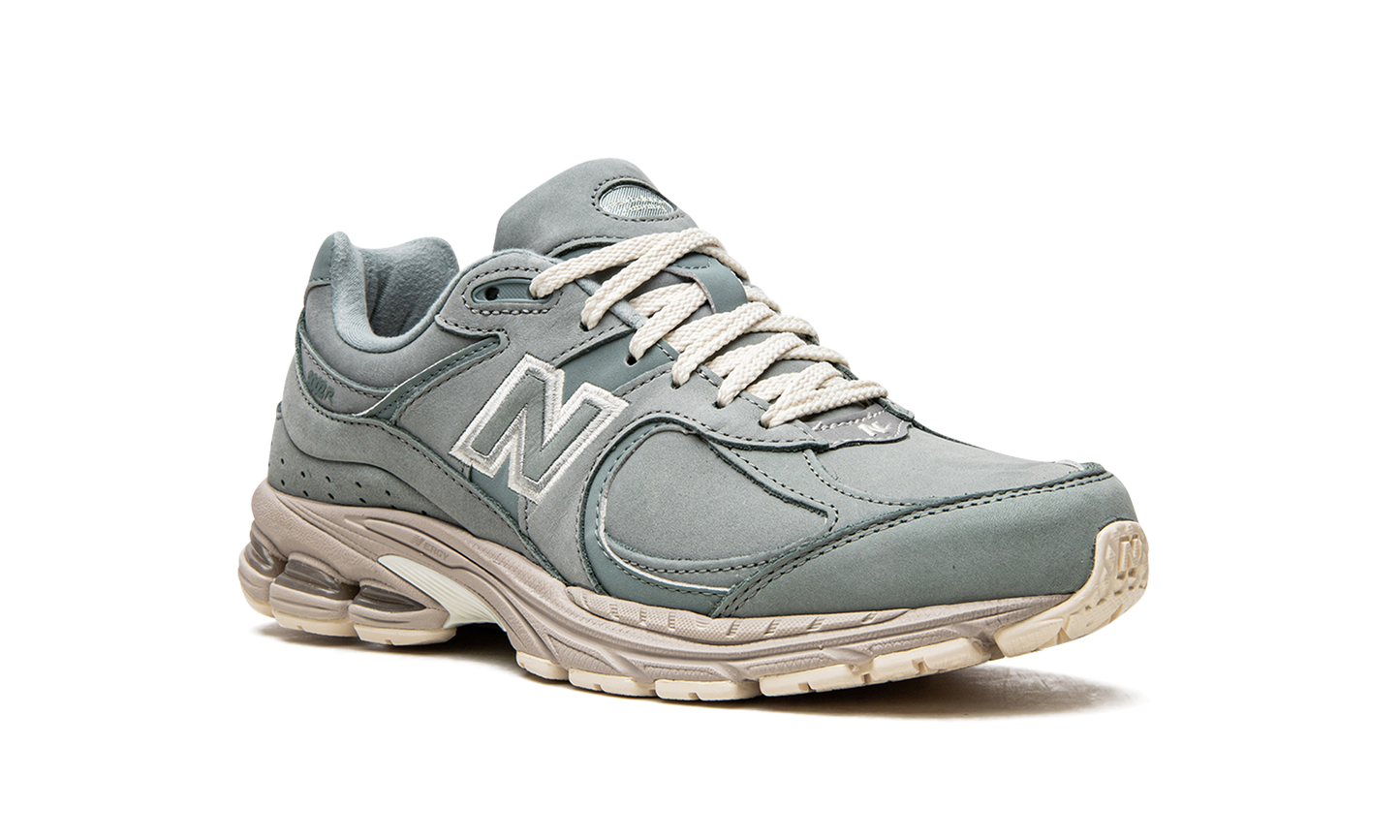 2002R "Kith Pistachio" M2002RK1