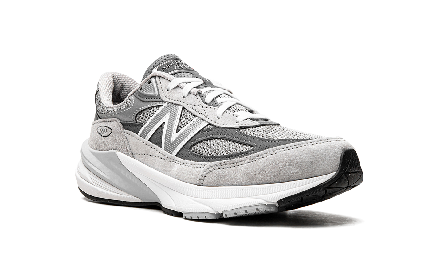990v6 "Grey" M990GL6