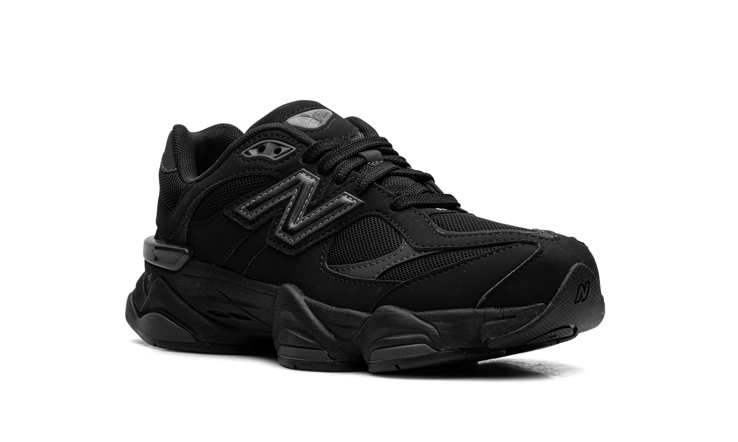 9060 GS "Black Cement" GC9060GE