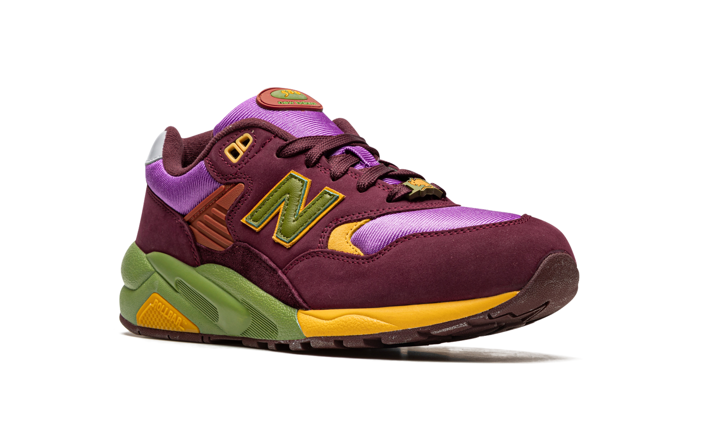 MT580 "Stray Rats - Maroon"